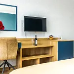 Hotel Laguna
