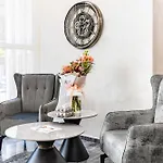 Hotel Laguna 4*
