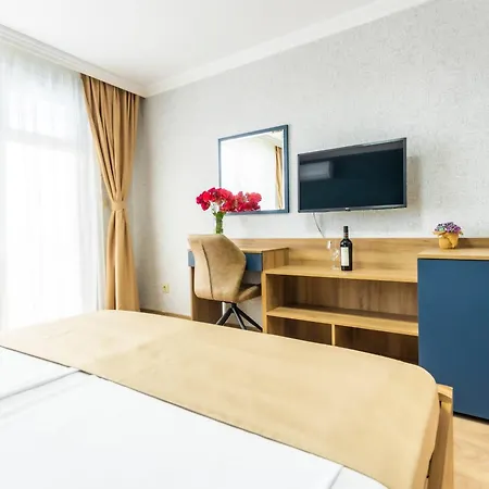 Hotel Laguna Medical 4*