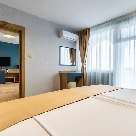 Hotel Laguna Medical