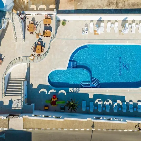 Laguna Medical Hotel 4*