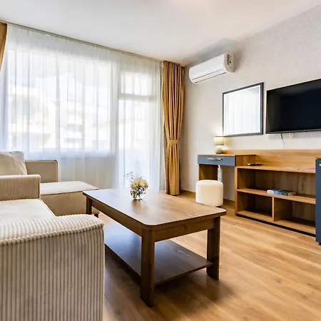 Laguna Medical 4*