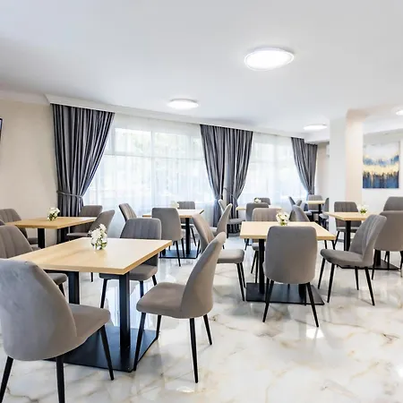 Hotel Laguna Medical 4*