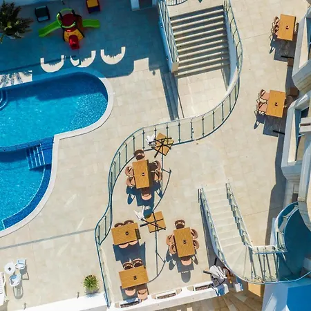 Laguna Medical Hotel