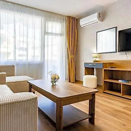 Laguna 4* 圣弗拉斯